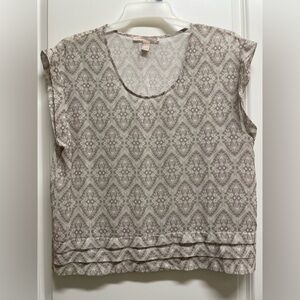 Forever 21 Geometric Patterned Blouse in Gray and Cream